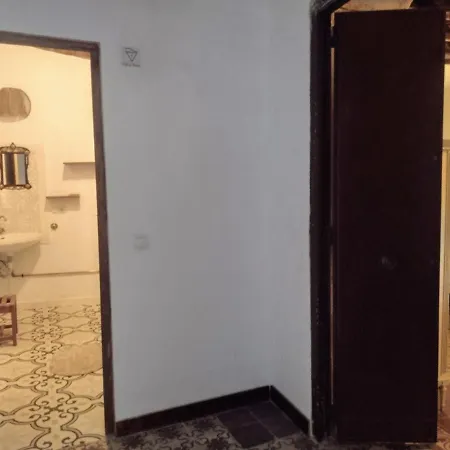 Casa Escondida - Residencia De Artistas