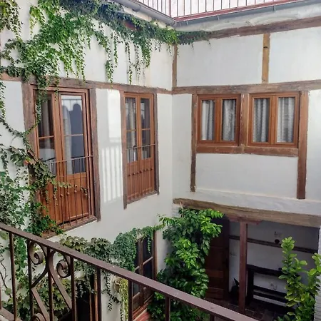 Casa Escondida - Casa De Huéspedes