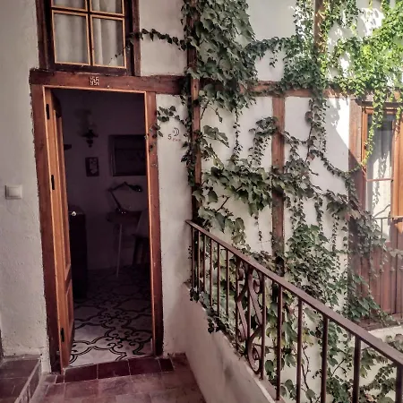 Homestay Casa Escondida - Residencia De Artistas Cordoba
