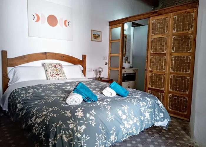 Casa Escondida - Residencia De Artistas Homestay Cordoba