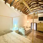 Habitación en casa particular Casa Escondida - Casa De Huéspedes