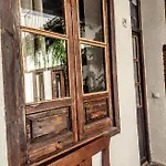 Casa Escondida - Casa De Huéspedes * Córdoba