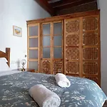 Habitación en casa particular Casa Escondida - Casa De Huéspedes
