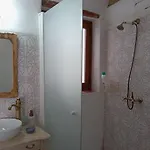 Casa Escondida - Casa De Huéspedes Habitación en casa particular